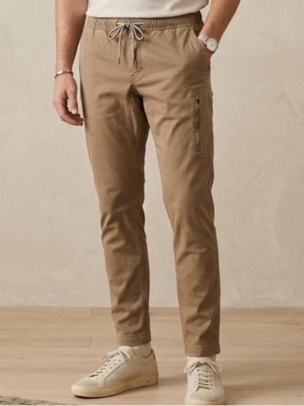 Vuori Mens Ripstop Climber Pant size small joggers stretch tan outdoors hiking